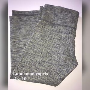 Lululemon size 10